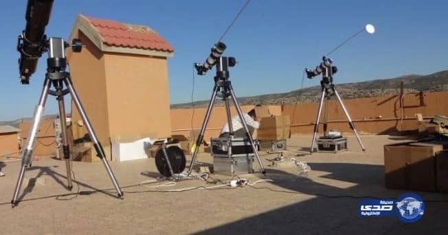 فلكيون: لا يمكن رؤية هلال ذي الحجة اليوم .. والحسابات تشير لحدوث كسوف