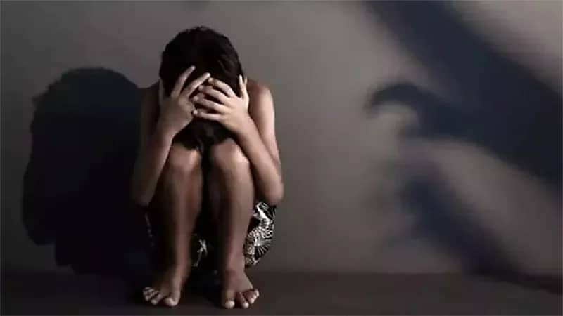 تفاصيل واقعة الاعتداء الجنسي على طفل داخل إحدى المدارس المصرية