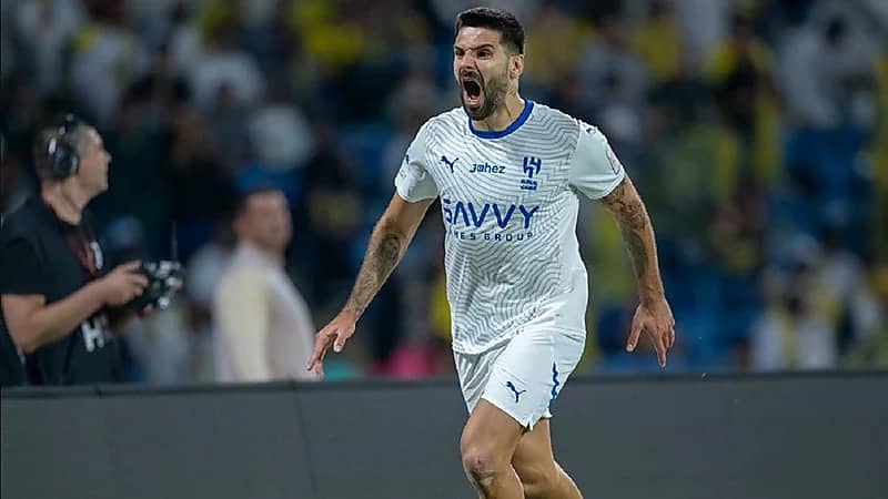 الهلال يضع 30 مليون يورو سعرًا لرحيل ميتروفيتش