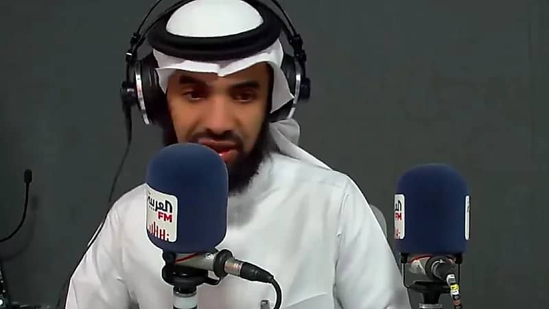 مواطن يروي تفاصيل تعرضه للاحتيال على الإنترنت في مبلغ 43 ألف ريال .. فيديو