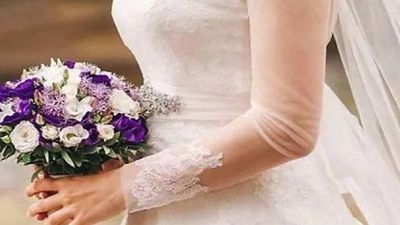 شاب يستدرج عروسه لقتلها ليلة زفافها