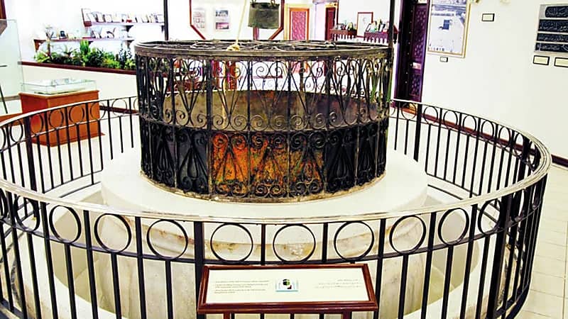 بالفيديو.. «بئر زمزم» قصة مياه لا تنمو فيها الفطريات