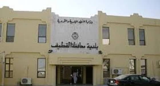 بلدية القطيف تشن حملة على الباعة الجائلين المخالفين بكورنيش الغدير