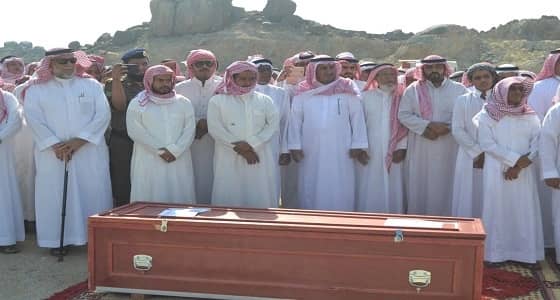 بالصور.. قبيلة بني بحير بلقرن بتهامة تزفٓ شهيدا جديدا بالعرضيات