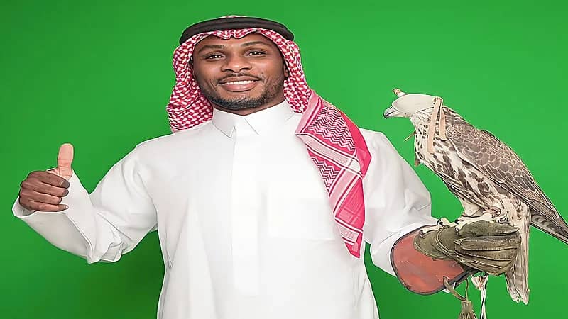 إيغالو يحتفل باليوم الوطني .. صور