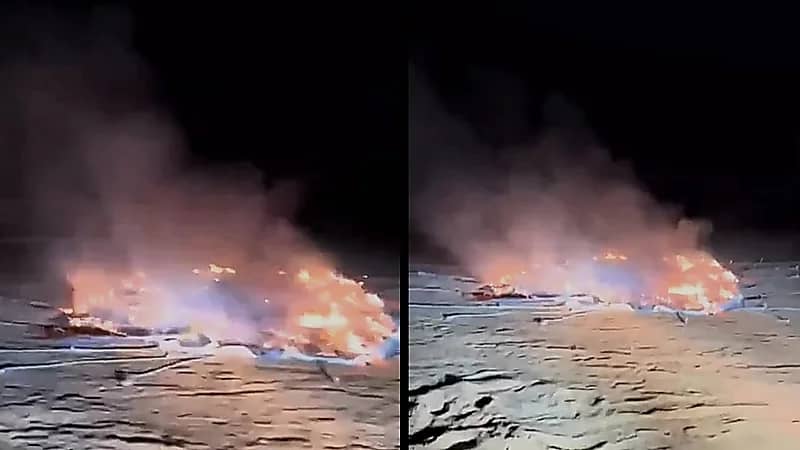 صاعقة تضرب خيمة وتضرم فيها النيران .. فيديو