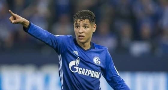 مدرب شالكه الألماني يوقع عقوبة غريبة في حق أمين حارث