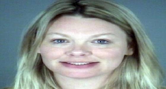 سيدة تلقن زوجها درسا قاسيا لعدم احتفاله بذكرى زواجهما