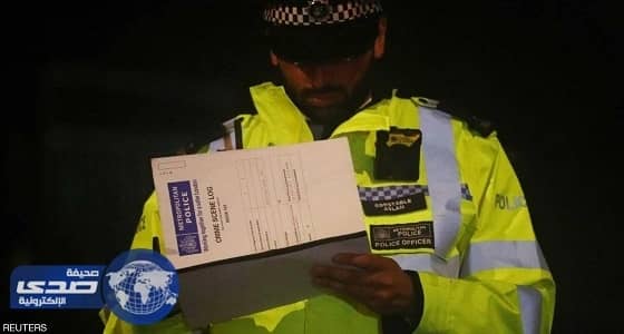 إصابة ضابطي شرطة في هجوم بسكين أمام قصر بكنجهام ببريطانيا