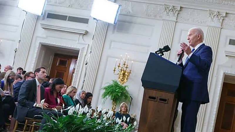 "بايدن": تعاون ماسك وعلاقاته مع البلدان الأخرى أمر يستحق أن يُنظر فيه (فيديو)