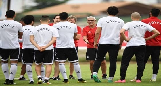 " كوبر " يطالب لاعبي المنتخب المصري بالإفطار بمونديال روسيا 2018