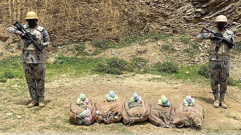 إحباط تهريب 70 كيلوجرامًا من القات بجازان