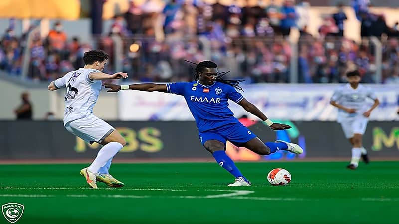 صحيفة عالمية تتغنى بسحق الهلال للطائي