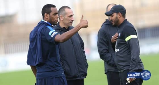 " جونسون"  يرد على مطالب استقالته