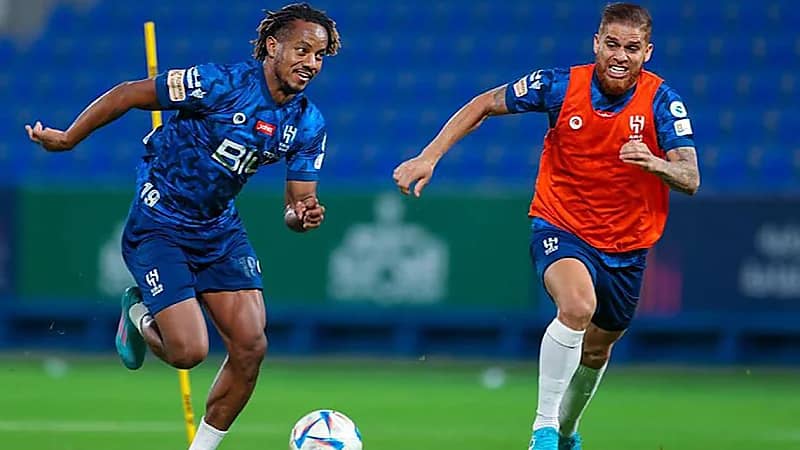 "مران الهلال" يؤكد غياب متعب المفرج ويعتمد برنامج اليوم الواحد