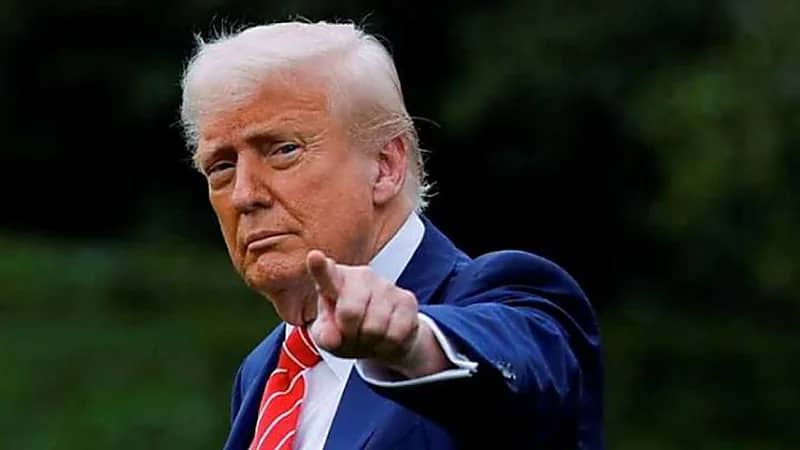 ترامب: من المرجح جداً أن توجه إسرائيل ضربة لإيران