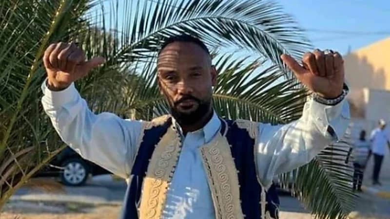  اغتيال الفنان أحمد بحور على يد مسلحين أمام منزله 