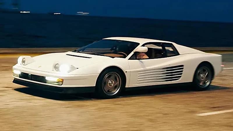 بالصور.. عودة السيارة الكلاسيكية فيراري تستاروسا بمواصفات عصرية