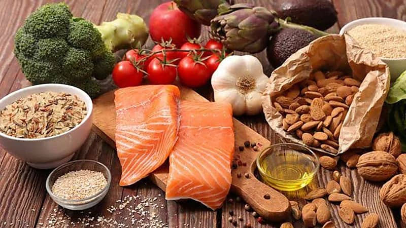 قائمة بأسوأ أطعمة للراغبين في التخلص من أوزانهم