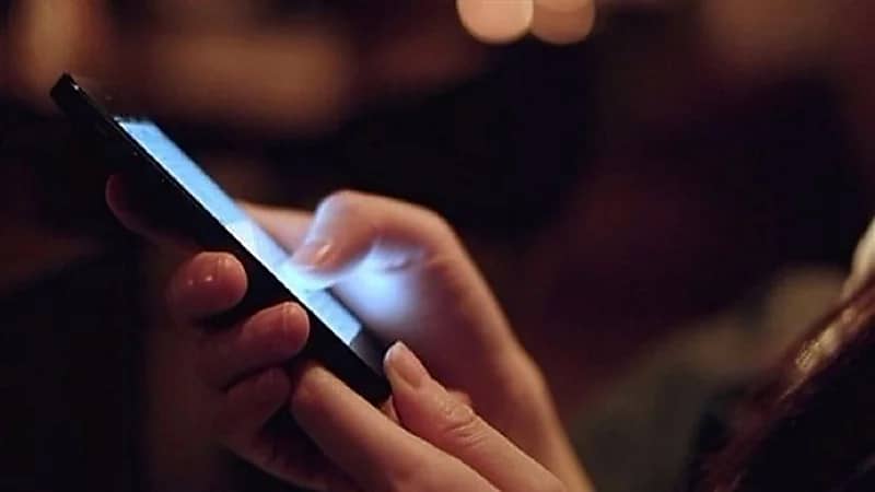 مصير أسود لشاب وفتاة تبادلا صور مخلة عبر الجوال