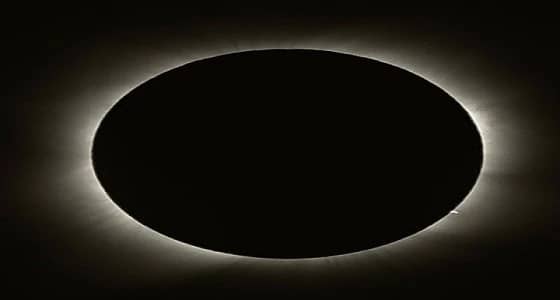  أصغر قمر محاق فى 2018 بسماء العرب اليوم منهيا دورة اقترانية حول الأرض