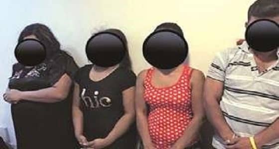 ضبط شبكة دعارة ونادي قمار داخل مطعم بالكويت