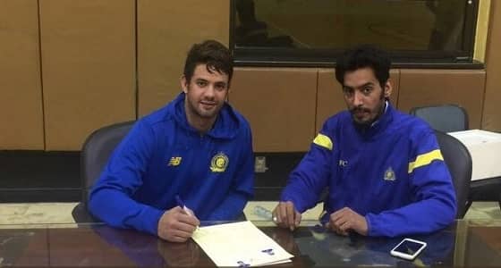 النصر: انهاء إجراءات التعاقد مع الفنزويلي بدرو سيسو