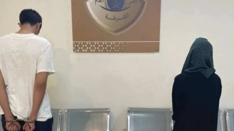 القبض على شخصين لاحتيالهما على مناديب في عسير