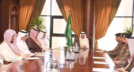 أمير تبوك يترأس اجتماع الإدارات الحكومية لمتابعة استعدادات رمضان