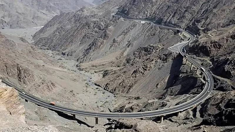 إعادة فتح طريق عقبة شعار بعد 4 شهور من الإغلاق