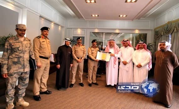 الأمانة والحدود يناقشان تخصيص النقاط الأمنية على ساحل عسير