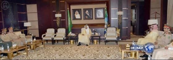 سمو ولي العهد يستقبل ضباط القوات المسلحة ممن يشغلون رتبة لواء المحالين للتقاعد 