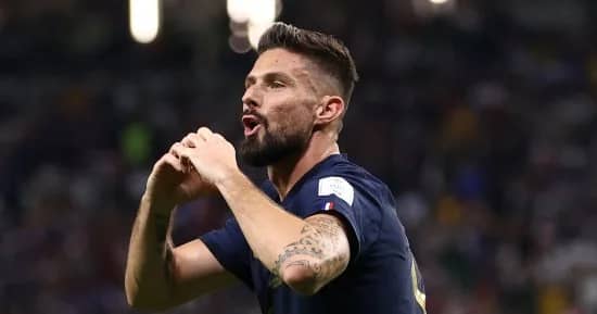الشكوك تدور حول مشاركة جيرو في مباراة فرنسا والأرجنتين