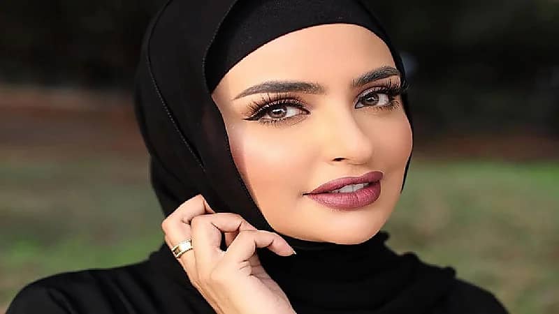 سندس قطان: الإنجاب المحدود أفضل والتربية توفيق إلهي.. فيديو