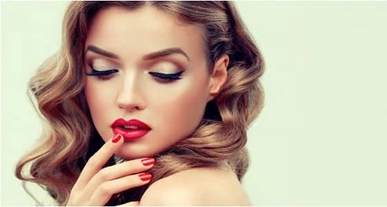 اكتشفي الفرق بين المرأة الجميلة و المرأة المثيرة