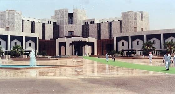 بعد 33 عاما من العمى.. مواطن يسترد بصره في " خالد للعيون " 