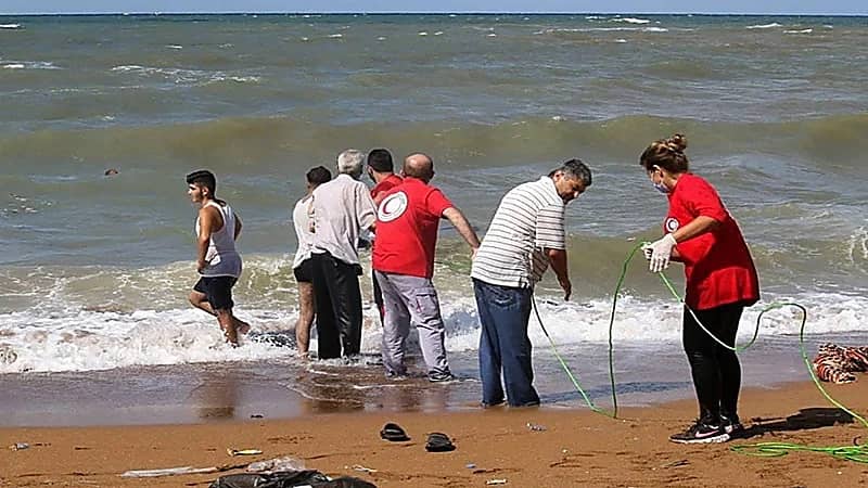 وصول ضحايا قارب الموت اللبناني إلى 100 شخصًا