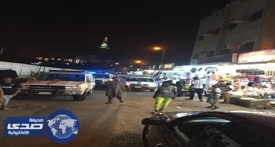 ضبط أدوية جنسية وأعشاب فاسدة في مداهمة لسوق شعبي بمكة