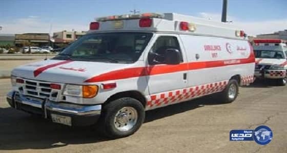 بالفيديو.. لحظة تحطم مجموعة شاحنات في تصادم مروع على طريق الرياض-الدمام