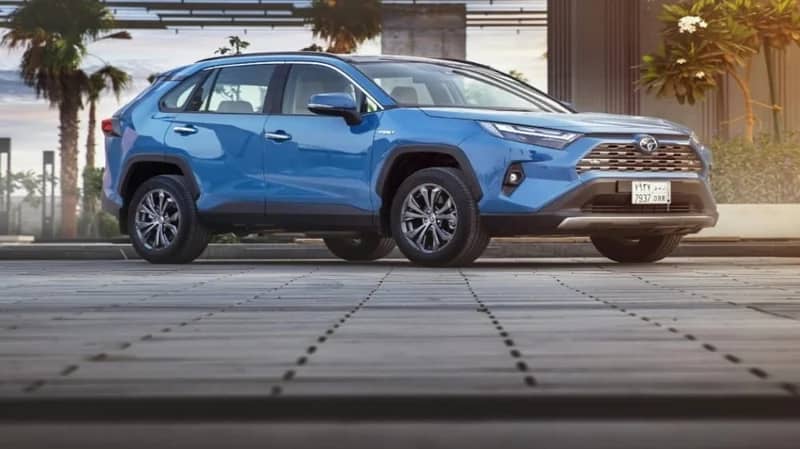 بالصور.. سيارات تويوتا 2022 الأقل استهلاكًا للوقود
