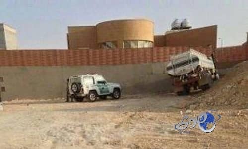 جنازة عسكرية لتشيع جثمان " أحمد زويل " فى مصر