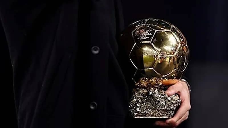الخميس .. الكشف عن قائمة المرشحين لجائزة الكرة الذهبية 2025