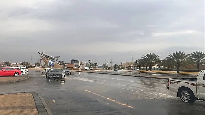 "الدفاع المدني" يحذر من أمطار رعدية على الجوف وتبوك اليوم