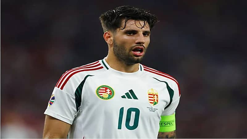 نجم ليفربول الإنجليزي يقع في حالة إنهيار بعد إصابة فارجا.. صور