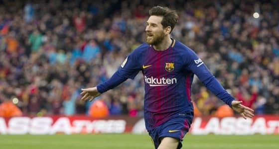 بالفيديو.. " ميسي " يتجول داخل مقر تدريبات السيتي