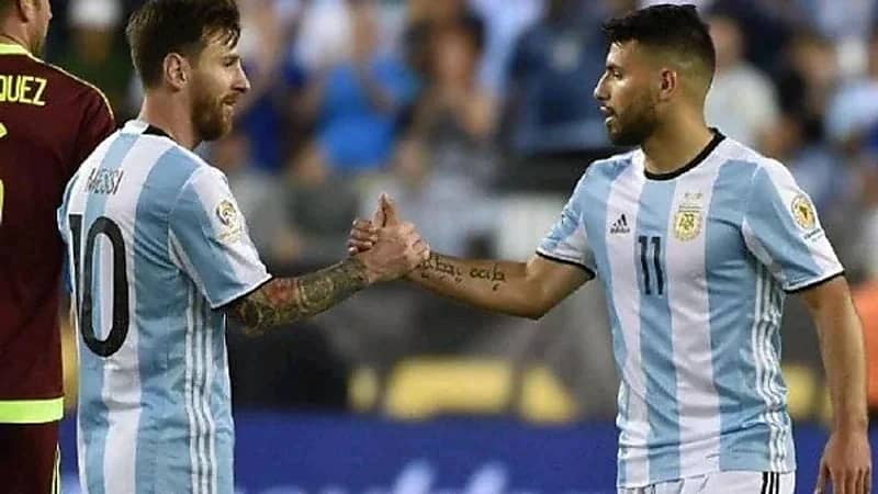 4 وظائف تنتظر أجويرو بعد الاعتزال