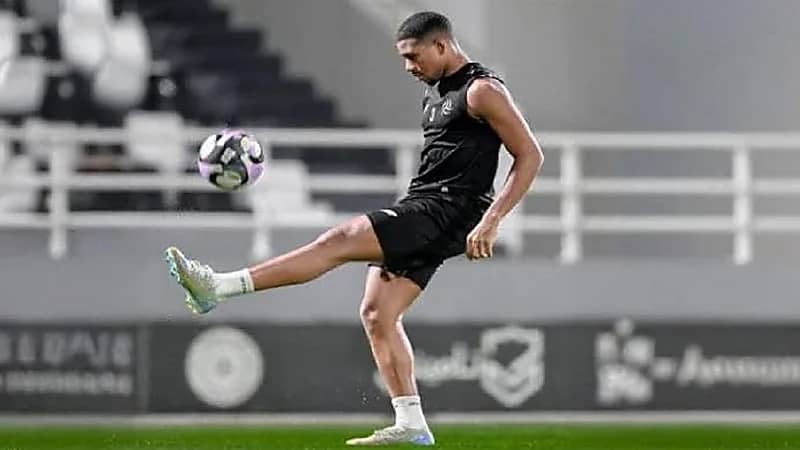 كمارا يغيب عن مواجهتي الفتح والأهلي للإصابة