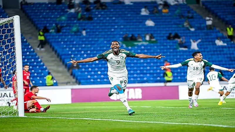 الأخضر يهزم لبنان بثلاثية نظيفة