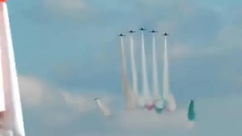 بالفيديو.. عروض فريق الصقور السعودية في معرض سانيكول للطيران ببلجيكا