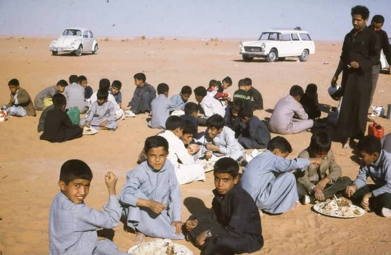 رحلة مدرسية قبل 47 عام